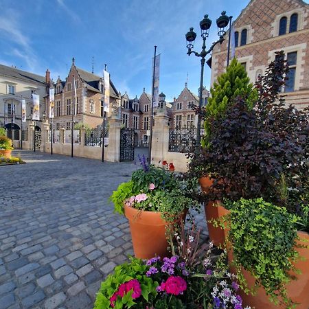 Bnb L'Orleanais Hyper Centre D'Orleans Proche Gare Parking Buitenkant foto